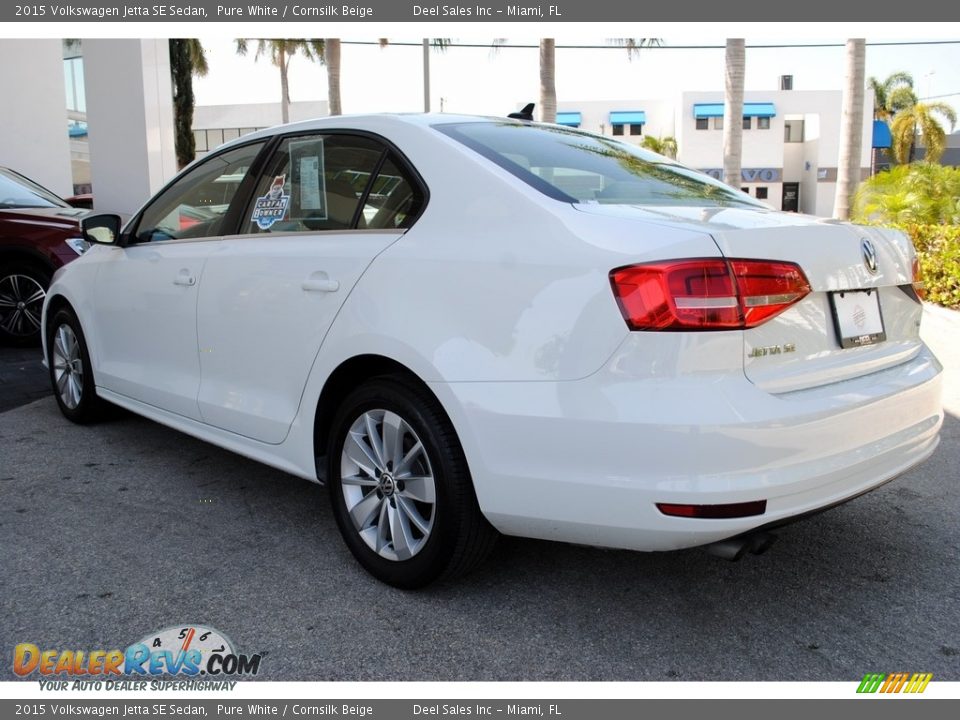 2015 Volkswagen Jetta SE Sedan Pure White / Cornsilk Beige Photo #7