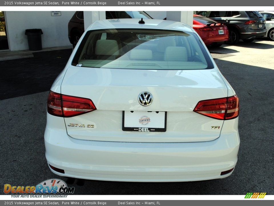 2015 Volkswagen Jetta SE Sedan Pure White / Cornsilk Beige Photo #8