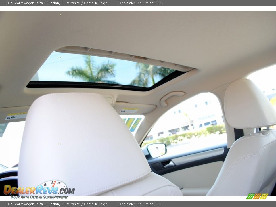 2015 Volkswagen Jetta SE Sedan Pure White / Cornsilk Beige Photo #14