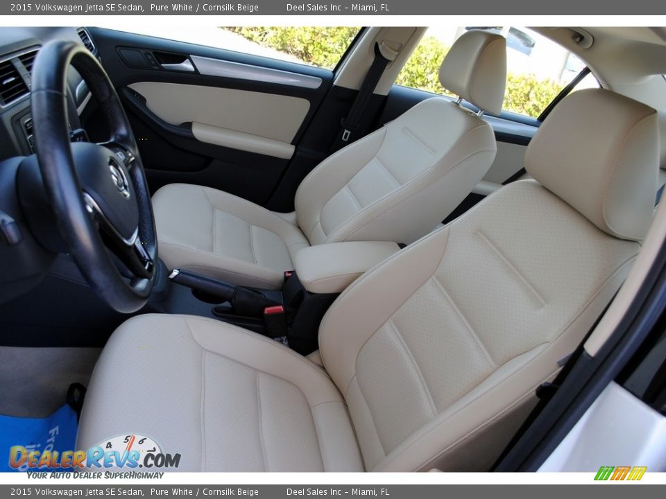 2015 Volkswagen Jetta SE Sedan Pure White / Cornsilk Beige Photo #15