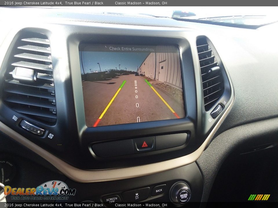 2016 Jeep Cherokee Latitude 4x4 True Blue Pearl / Black Photo #11