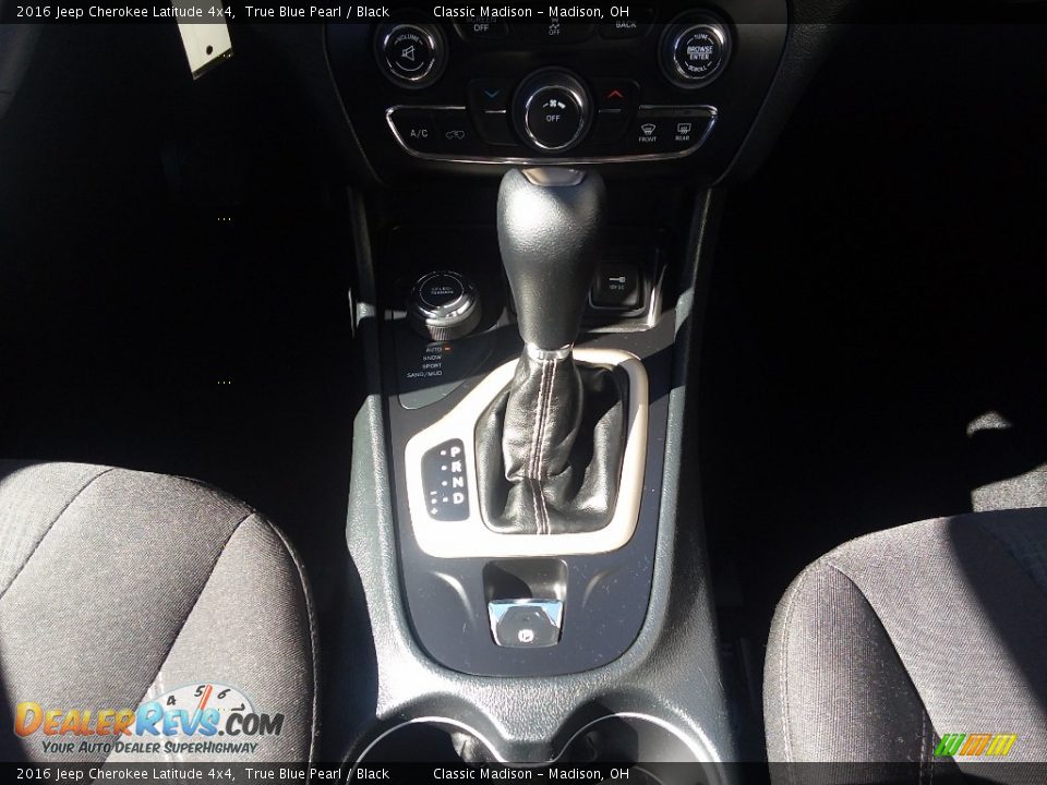 2016 Jeep Cherokee Latitude 4x4 True Blue Pearl / Black Photo #13