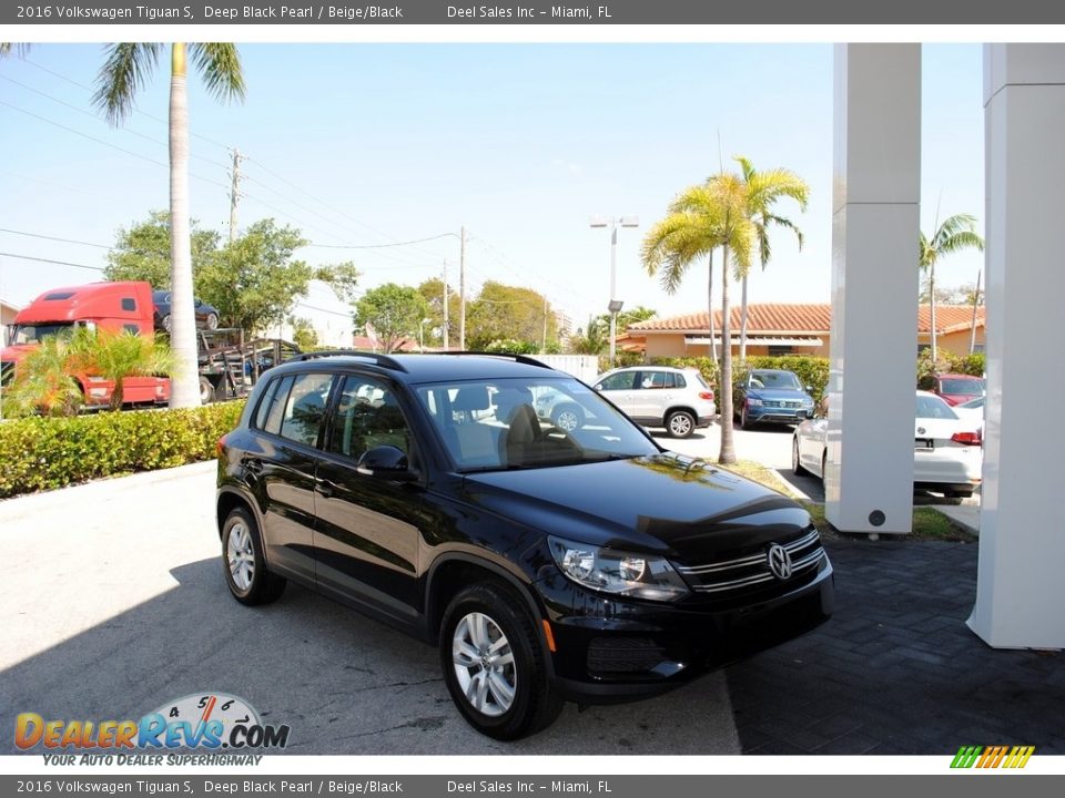 2016 Volkswagen Tiguan S Deep Black Pearl / Beige/Black Photo #1