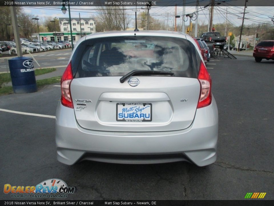 2018 Nissan Versa Note SV Brilliant Silver / Charcoal Photo #7
