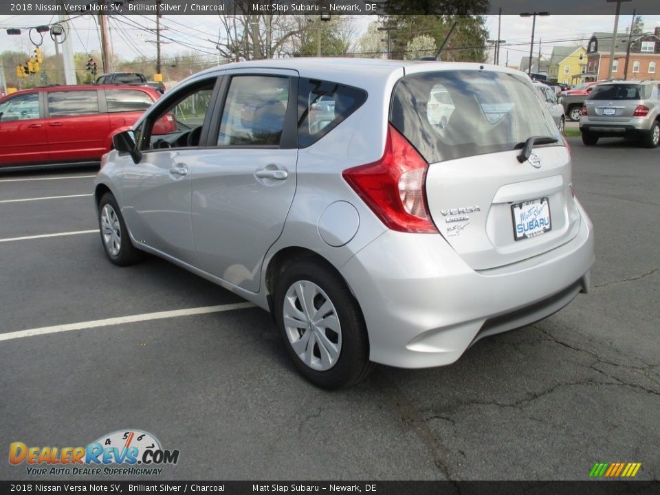 2018 Nissan Versa Note SV Brilliant Silver / Charcoal Photo #8