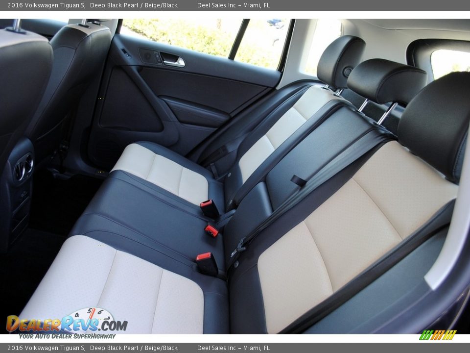 2016 Volkswagen Tiguan S Deep Black Pearl / Beige/Black Photo #12
