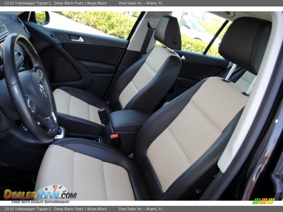2016 Volkswagen Tiguan S Deep Black Pearl / Beige/Black Photo #14