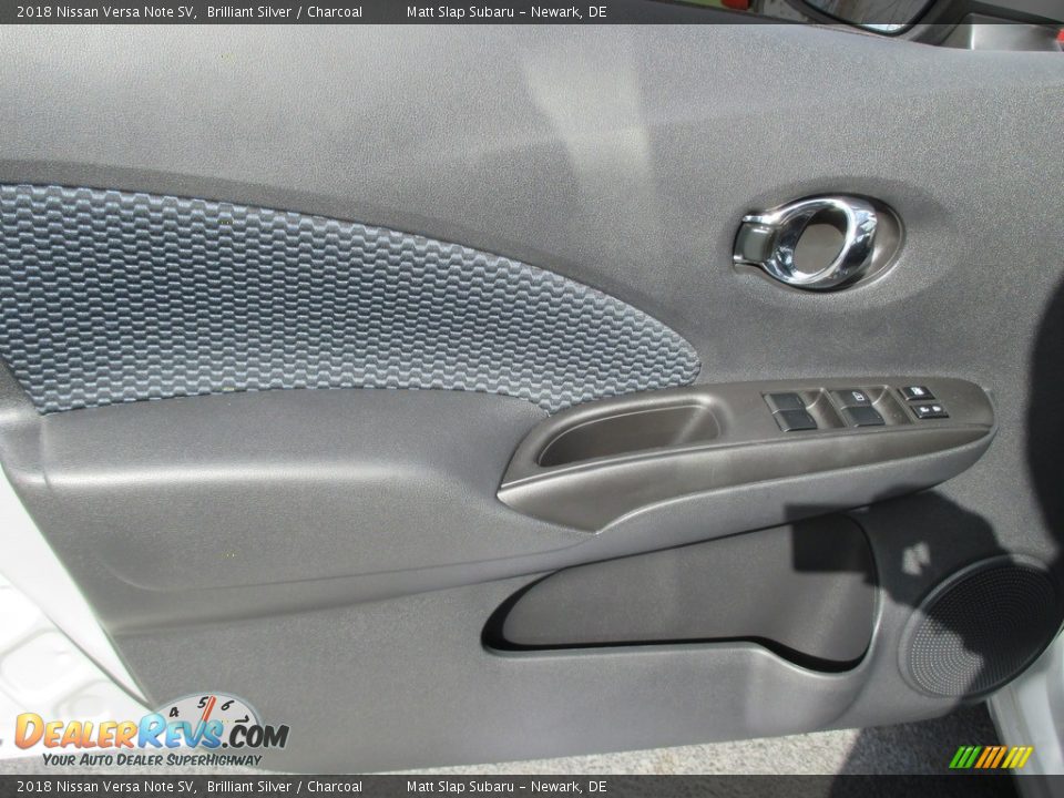 Door Panel of 2018 Nissan Versa Note SV Photo #14
