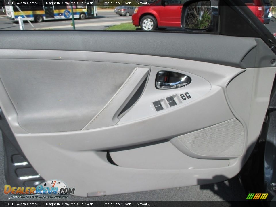 2011 Toyota Camry LE Magnetic Gray Metallic / Ash Photo #13