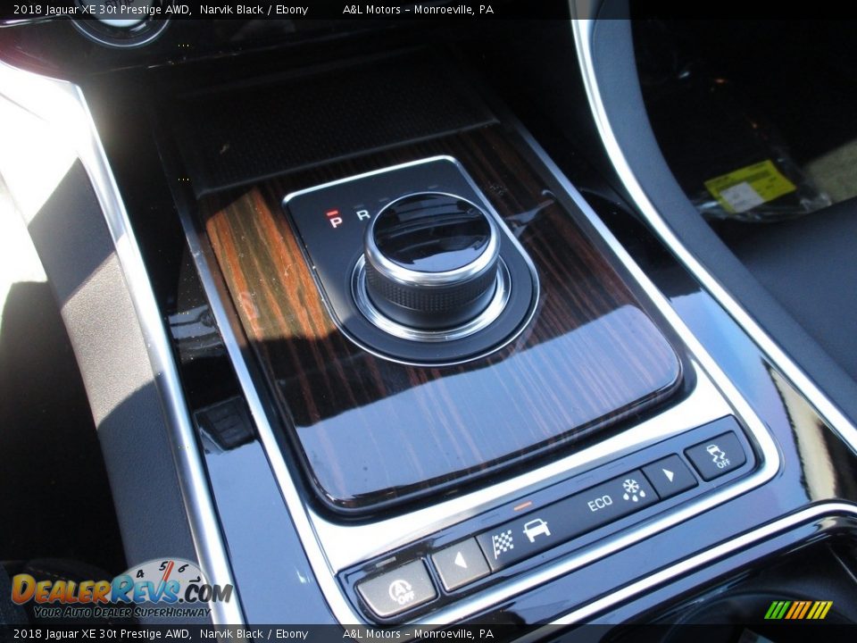 2018 Jaguar XE 30t Prestige AWD Narvik Black / Ebony Photo #17