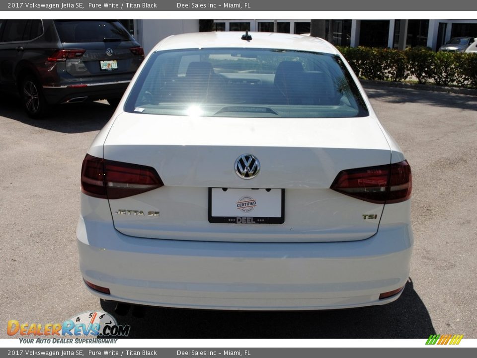 2017 Volkswagen Jetta SE Pure White / Titan Black Photo #8