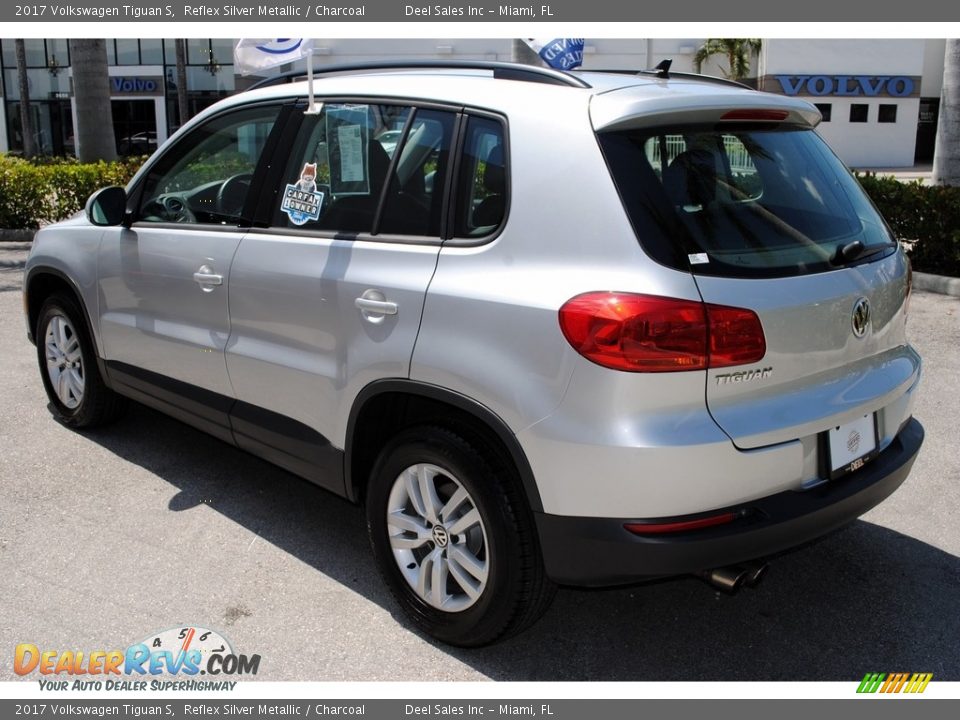 2017 Volkswagen Tiguan S Reflex Silver Metallic / Charcoal Photo #6