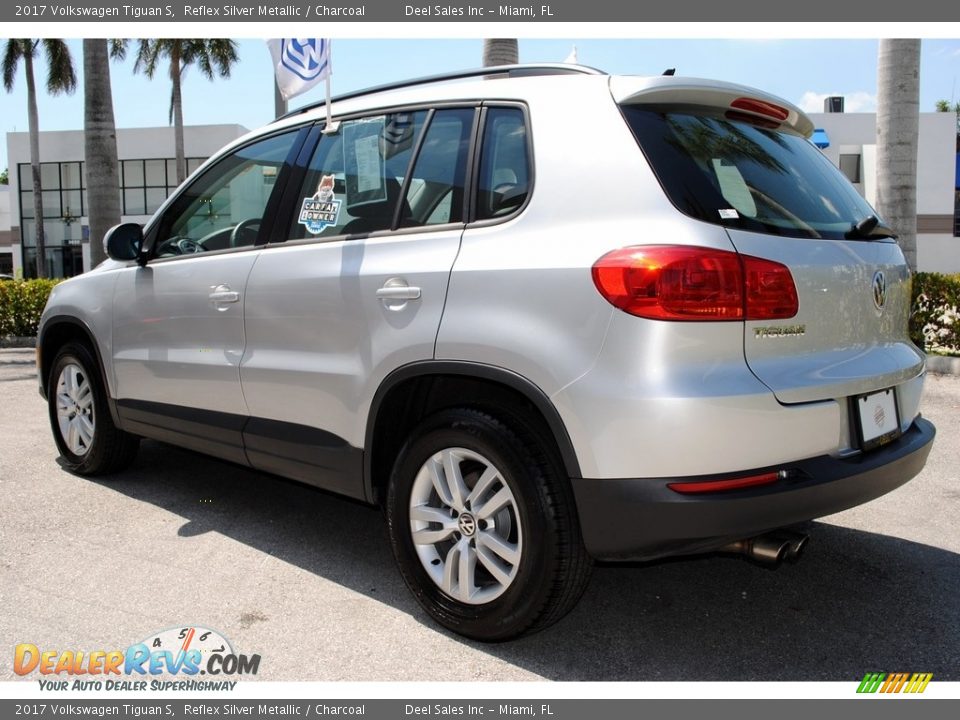 2017 Volkswagen Tiguan S Reflex Silver Metallic / Charcoal Photo #7