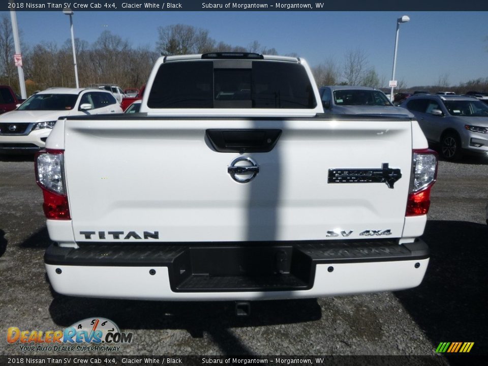 2018 Nissan Titan SV Crew Cab 4x4 Glacier White / Black Photo #5