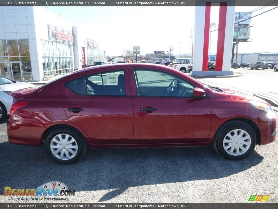 2018 Nissan Versa S Plus Cayenne Red Metallic / Charcoal Photo #3