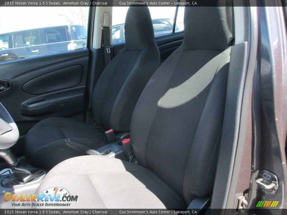 2015 Nissan Versa 1.6 S Sedan Amethyst Gray / Charcoal Photo #8