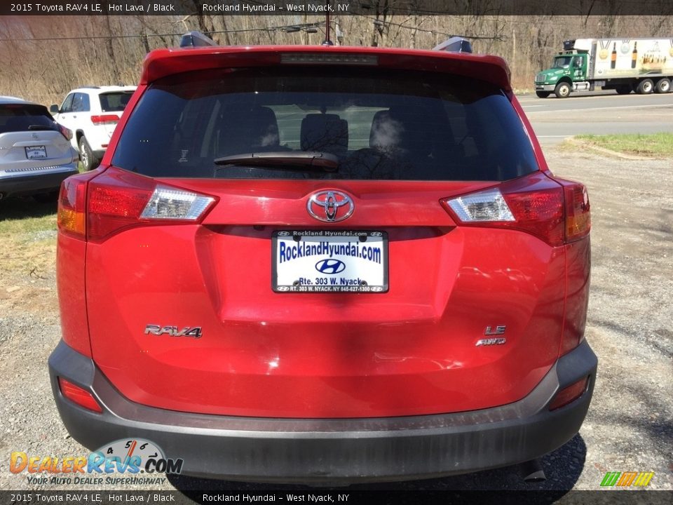 2015 Toyota RAV4 LE Hot Lava / Black Photo #5