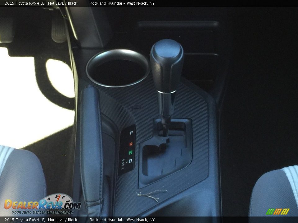 2015 Toyota RAV4 LE Hot Lava / Black Photo #14
