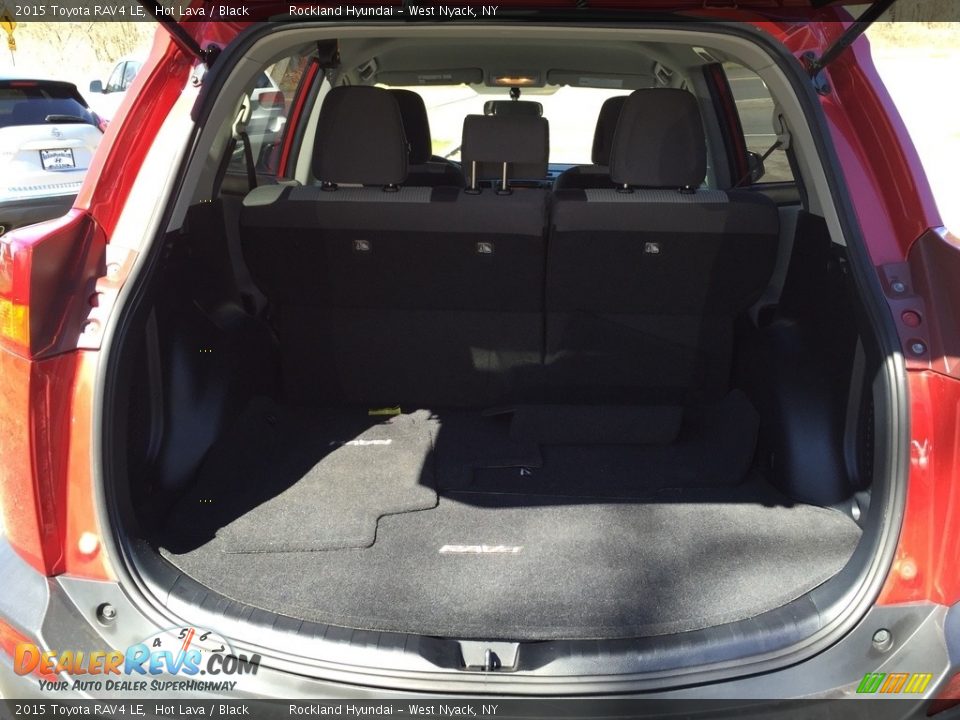 2015 Toyota RAV4 LE Hot Lava / Black Photo #20