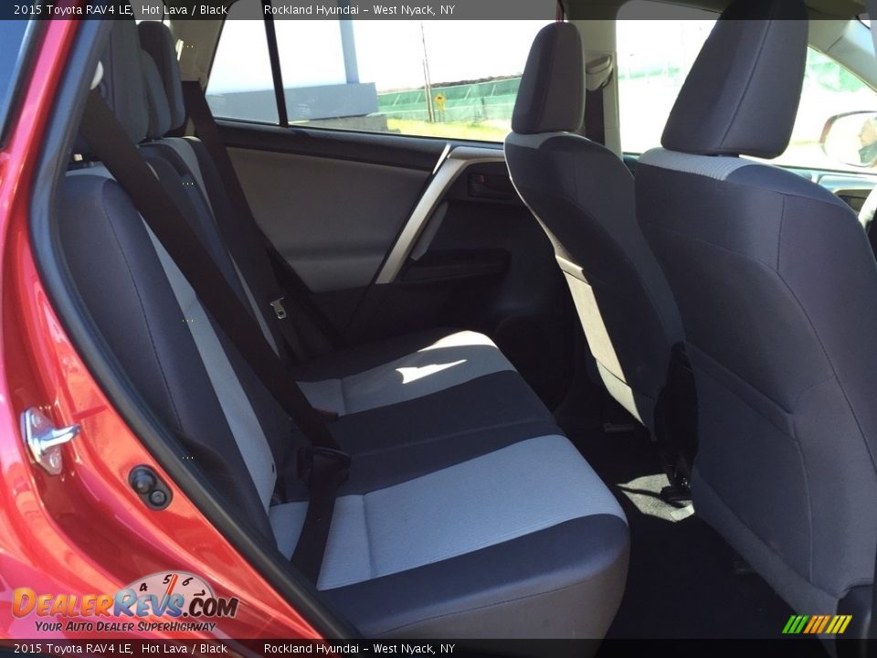 2015 Toyota RAV4 LE Hot Lava / Black Photo #22