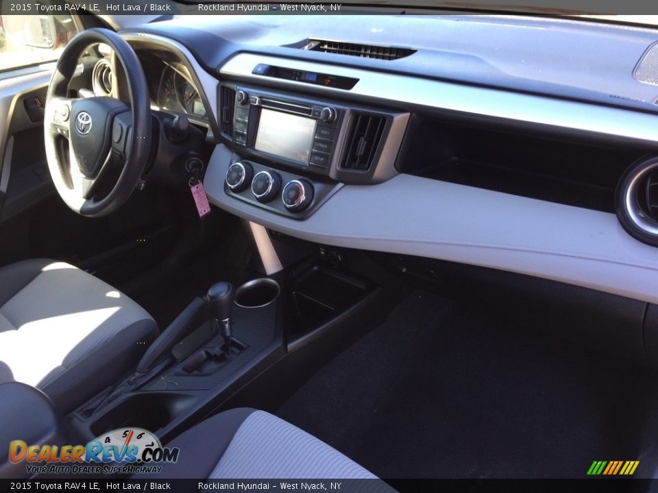 2015 Toyota RAV4 LE Hot Lava / Black Photo #24