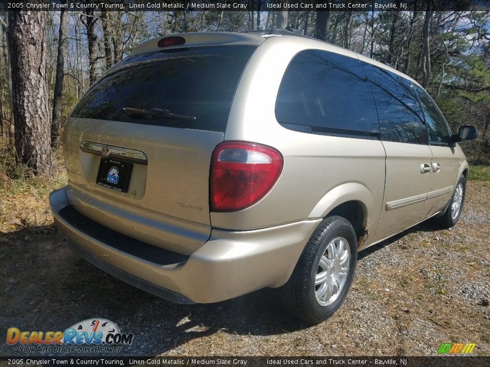 2005 Chrysler Town & Country Touring Linen Gold Metallic / Medium Slate Gray Photo #5