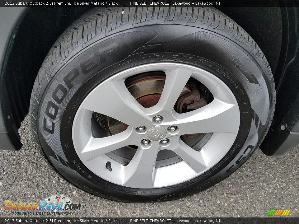 2013 Subaru Outback 2.5i Premium Ice Silver Metallic / Black Photo #25