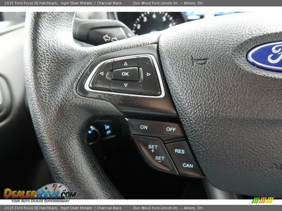 2015 Ford Focus SE Hatchback Ingot Silver Metallic / Charcoal Black Photo #30