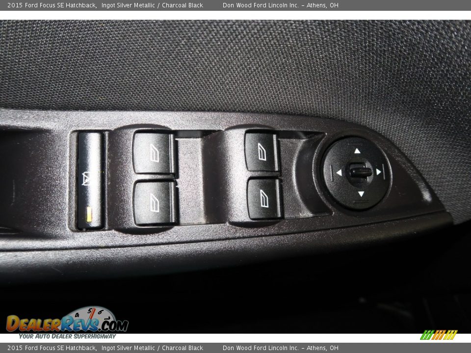 2015 Ford Focus SE Hatchback Ingot Silver Metallic / Charcoal Black Photo #34