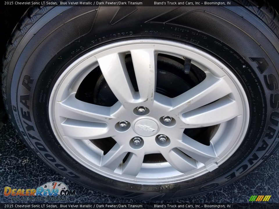 2015 Chevrolet Sonic LT Sedan Blue Velvet Metallic / Dark Pewter/Dark Titanium Photo #35