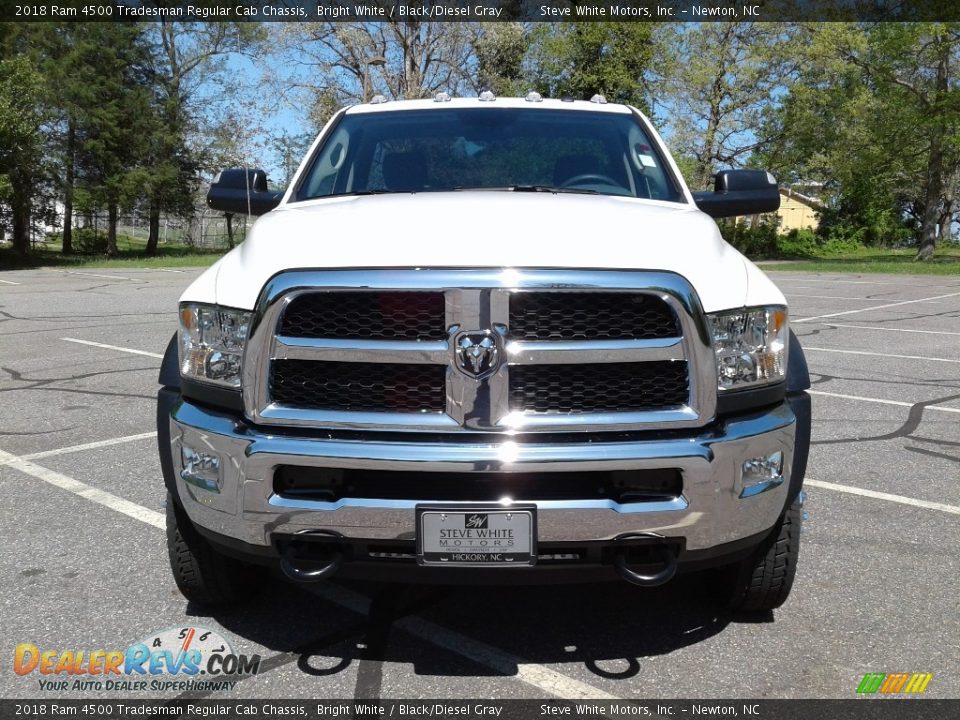 2018 Ram 4500 Tradesman Regular Cab Chassis Bright White / Black/Diesel Gray Photo #3