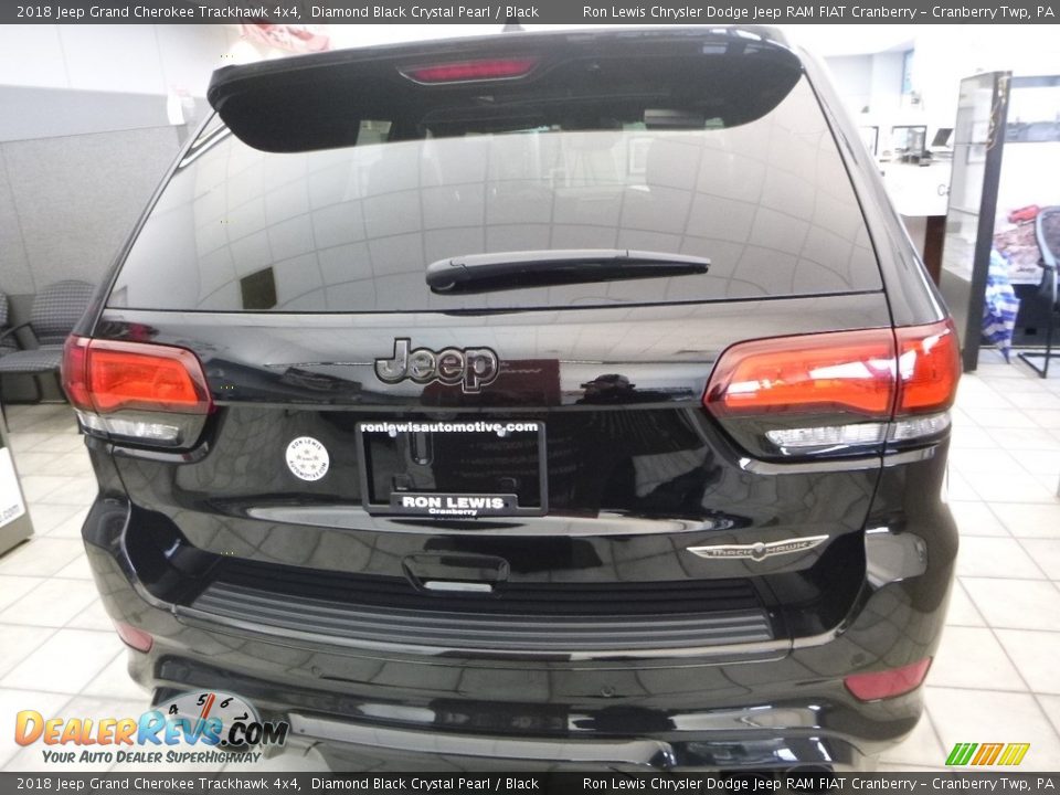 2018 Jeep Grand Cherokee Trackhawk 4x4 Diamond Black Crystal Pearl / Black Photo #4