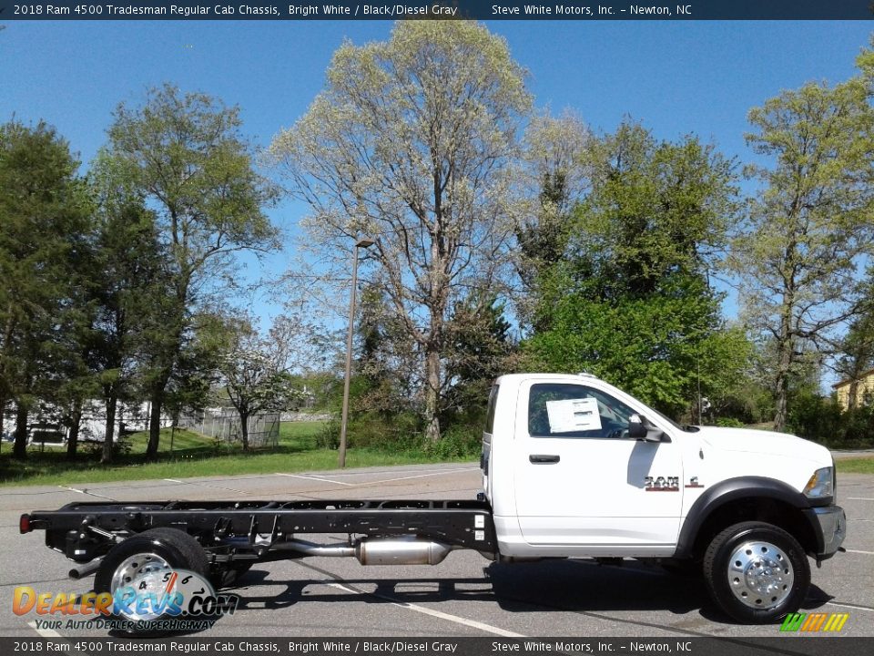2018 Ram 4500 Tradesman Regular Cab Chassis Bright White / Black/Diesel Gray Photo #5