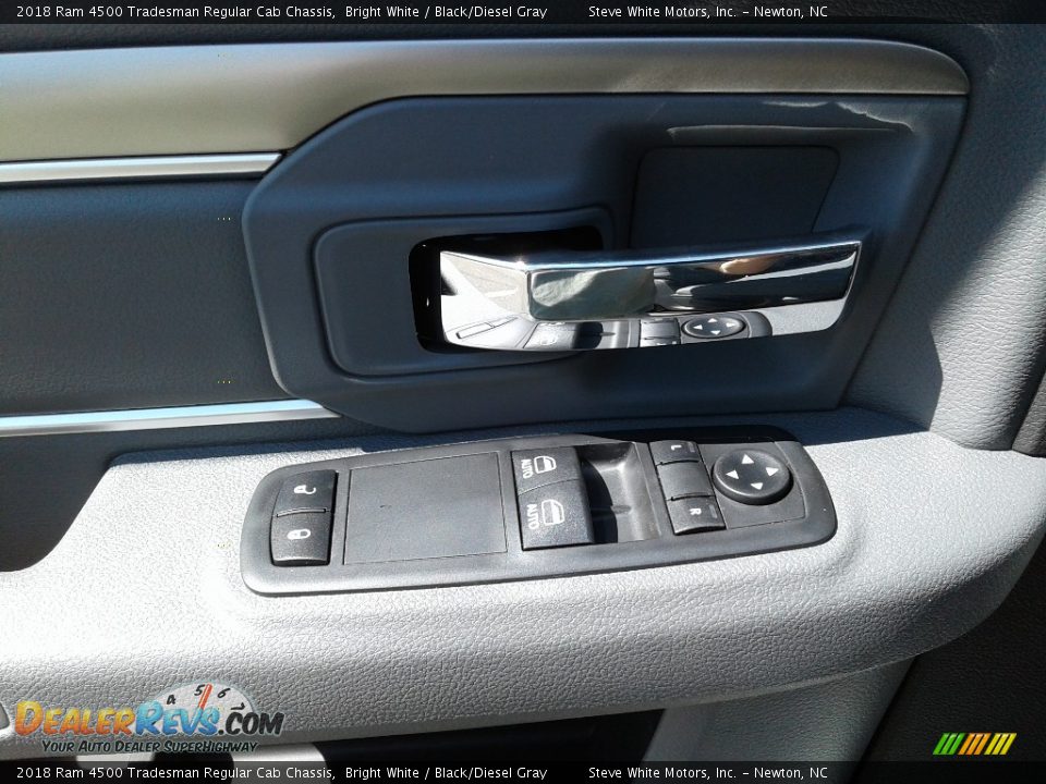 2018 Ram 4500 Tradesman Regular Cab Chassis Bright White / Black/Diesel Gray Photo #9