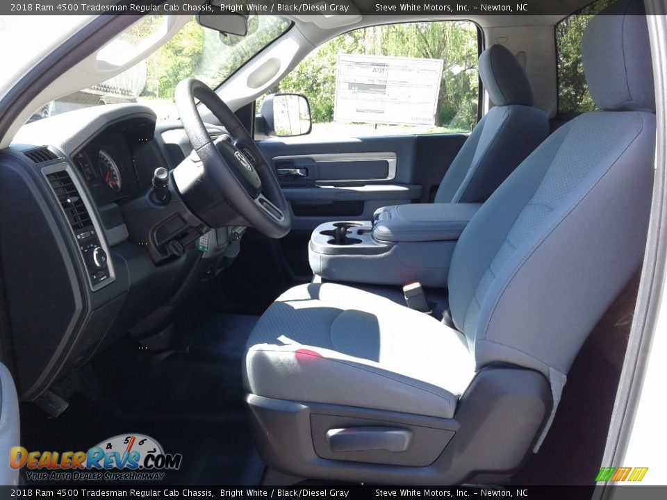 2018 Ram 4500 Tradesman Regular Cab Chassis Bright White / Black/Diesel Gray Photo #10