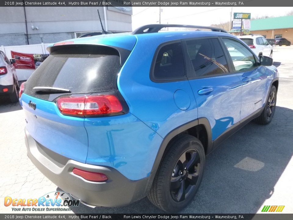 2018 Jeep Cherokee Latitude 4x4 Hydro Blue Pearl / Black Photo #5