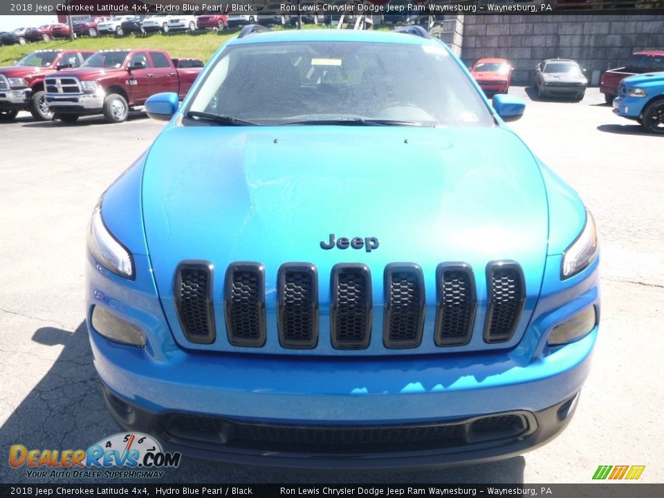 2018 Jeep Cherokee Latitude 4x4 Hydro Blue Pearl / Black Photo #8