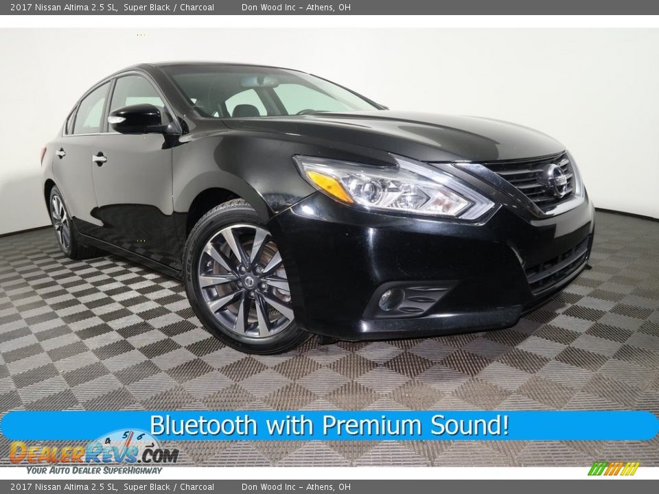 2017 Nissan Altima 2.5 SL Super Black / Charcoal Photo #1