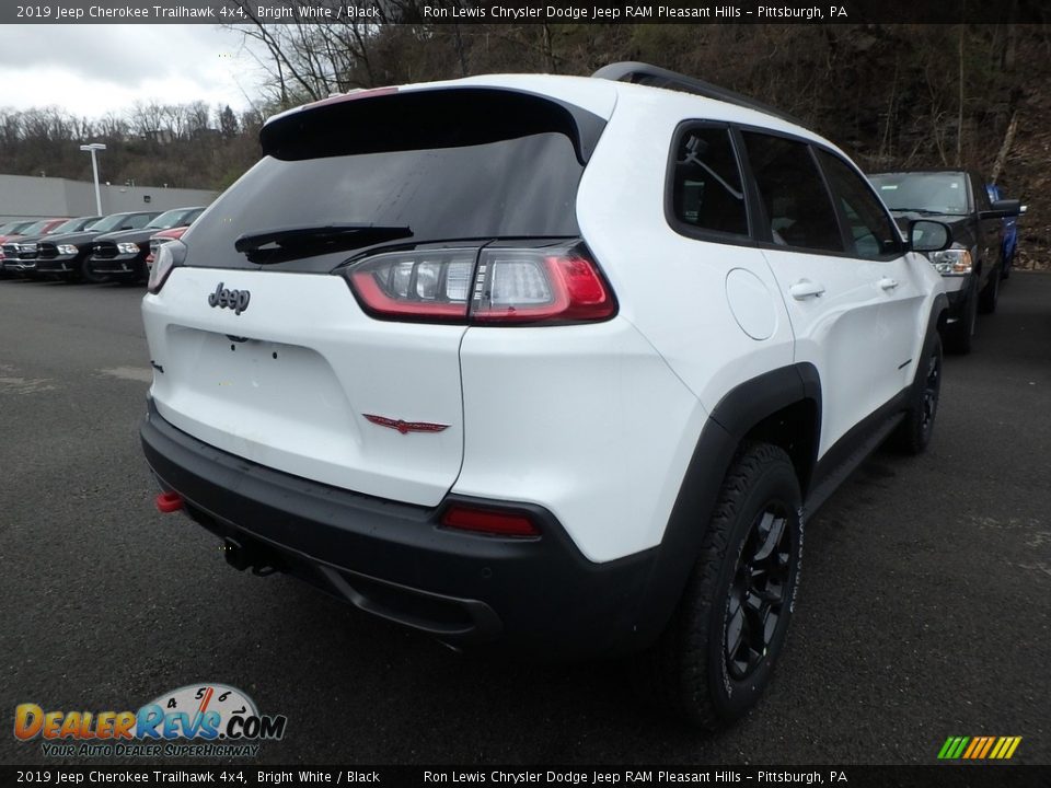 2019 Jeep Cherokee Trailhawk 4x4 Bright White / Black Photo #5