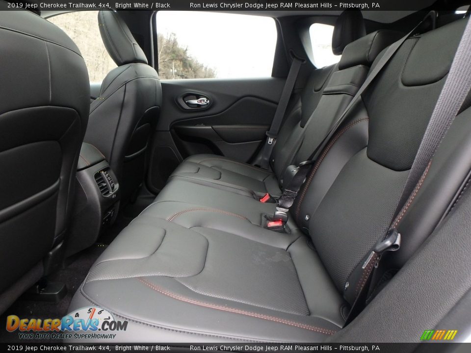 2019 Jeep Cherokee Trailhawk 4x4 Bright White / Black Photo #11