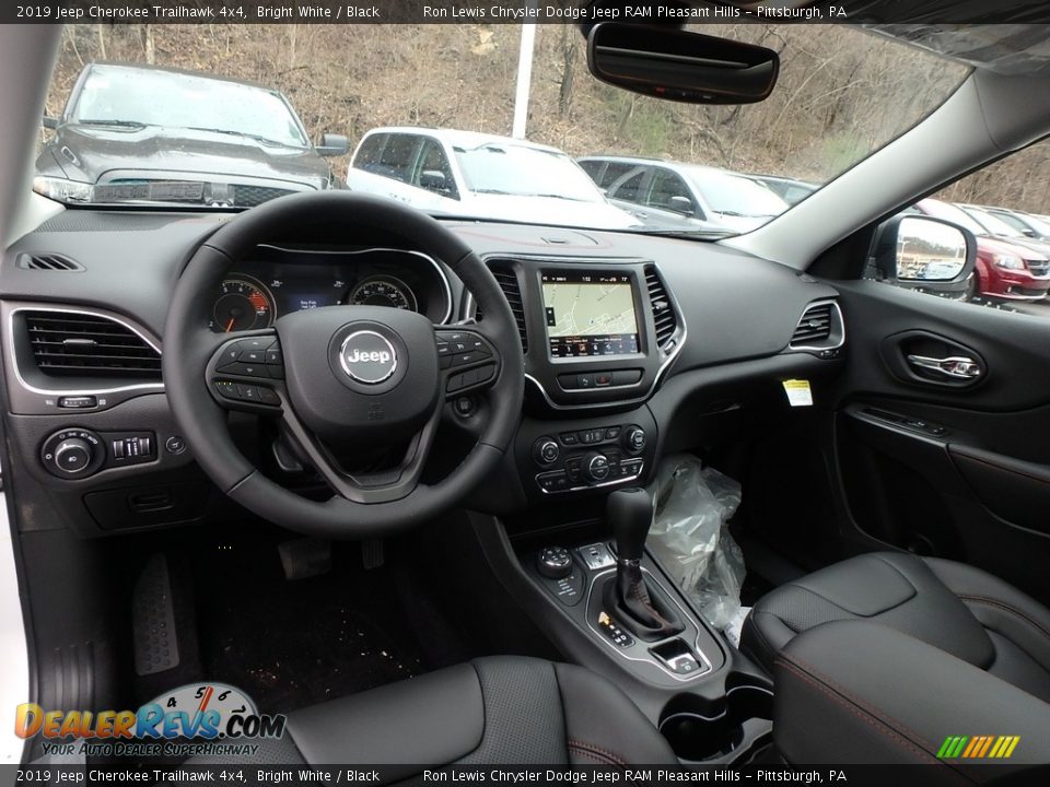 2019 Jeep Cherokee Trailhawk 4x4 Bright White / Black Photo #12