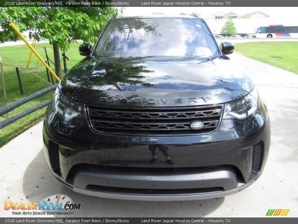 2018 Land Rover Discovery HSE Farallon Pearl Black / Ebony/Ebony Photo #9