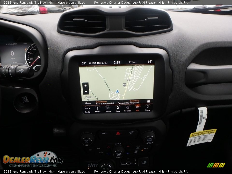 Controls of 2018 Jeep Renegade Trailhawk 4x4 Photo #16