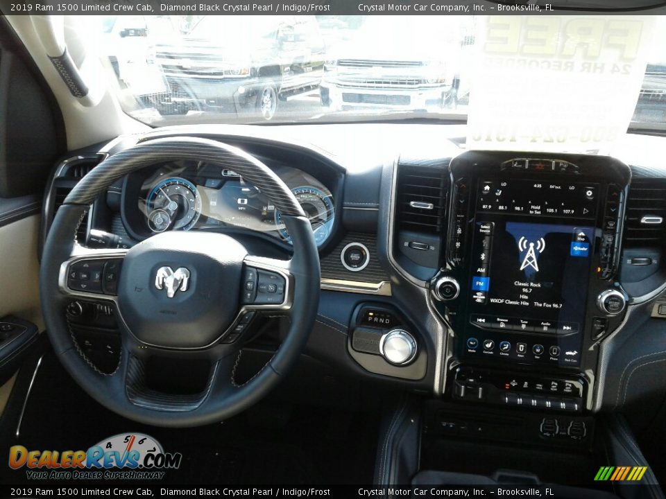 2019 Ram 1500 Limited Crew Cab Diamond Black Crystal Pearl / Indigo/Frost Photo #13