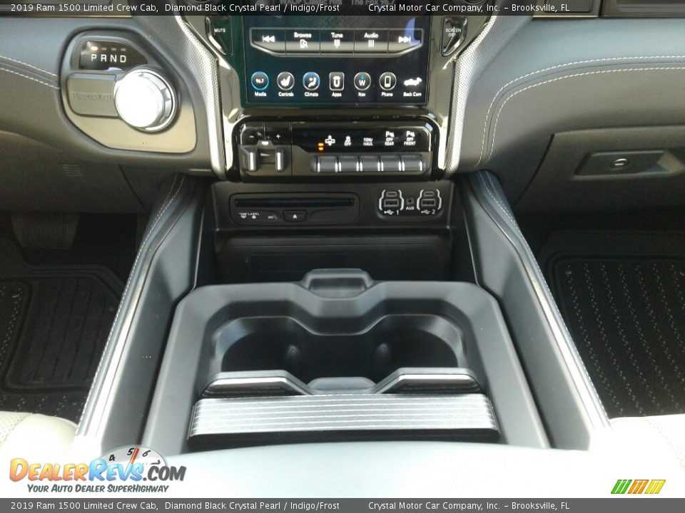 2019 Ram 1500 Limited Crew Cab Diamond Black Crystal Pearl / Indigo/Frost Photo #16