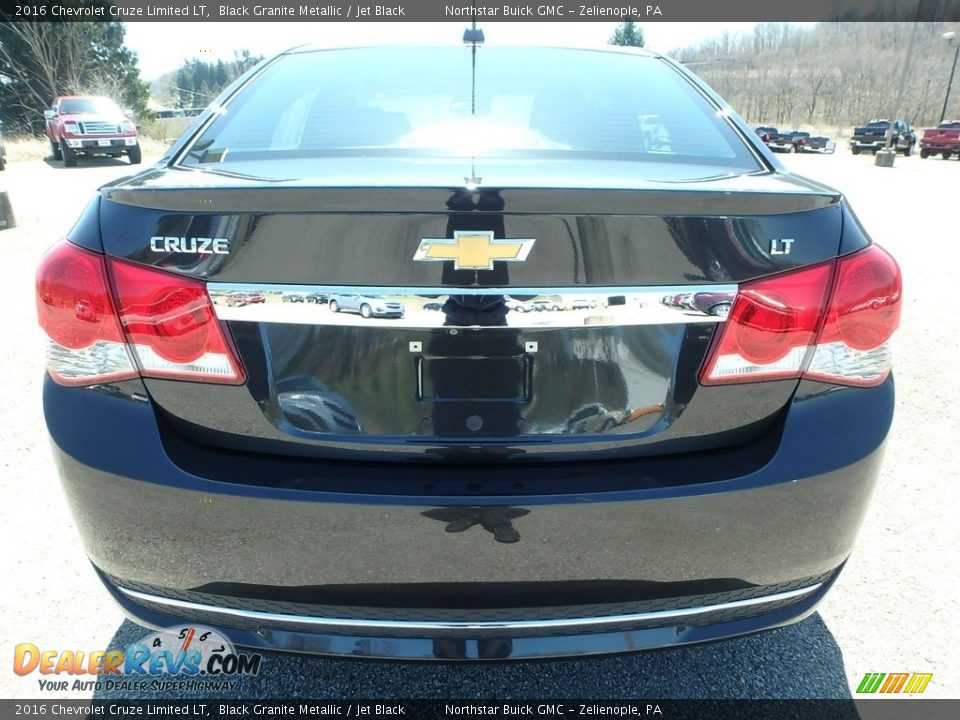 2016 Chevrolet Cruze Limited LT Black Granite Metallic / Jet Black Photo #10