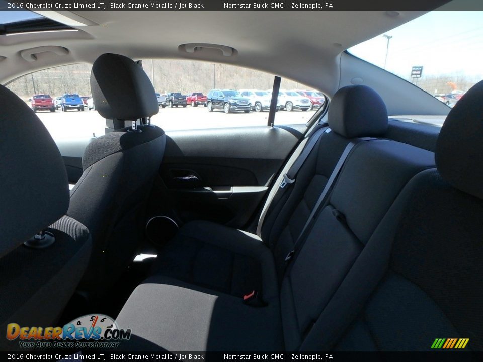 2016 Chevrolet Cruze Limited LT Black Granite Metallic / Jet Black Photo #16