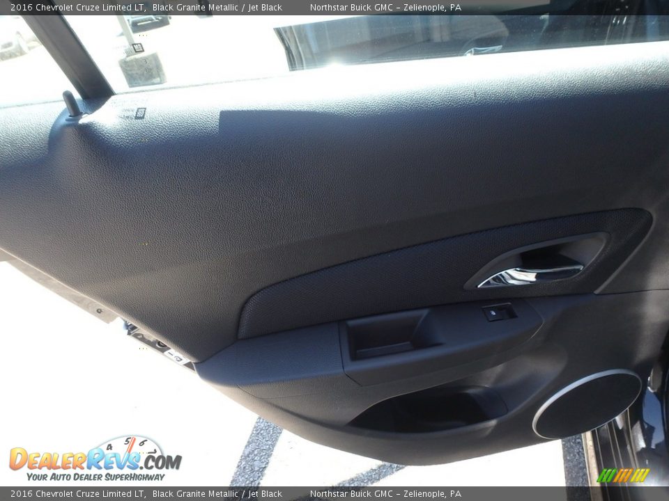 2016 Chevrolet Cruze Limited LT Black Granite Metallic / Jet Black Photo #18
