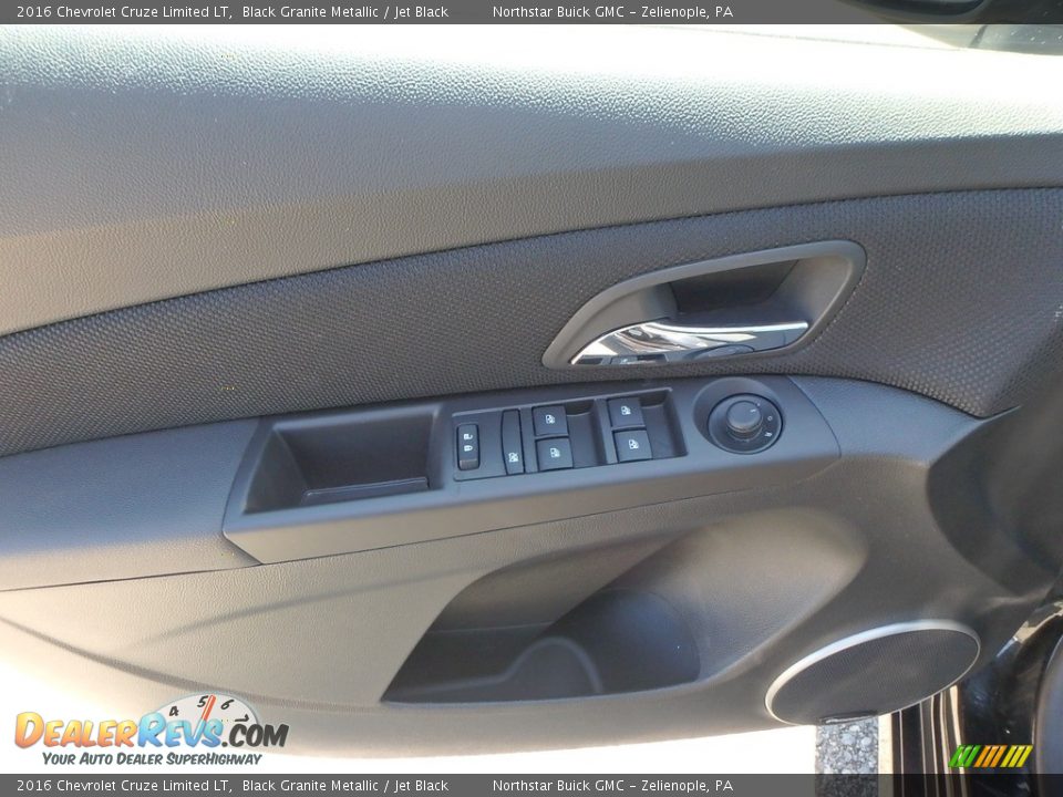2016 Chevrolet Cruze Limited LT Black Granite Metallic / Jet Black Photo #19
