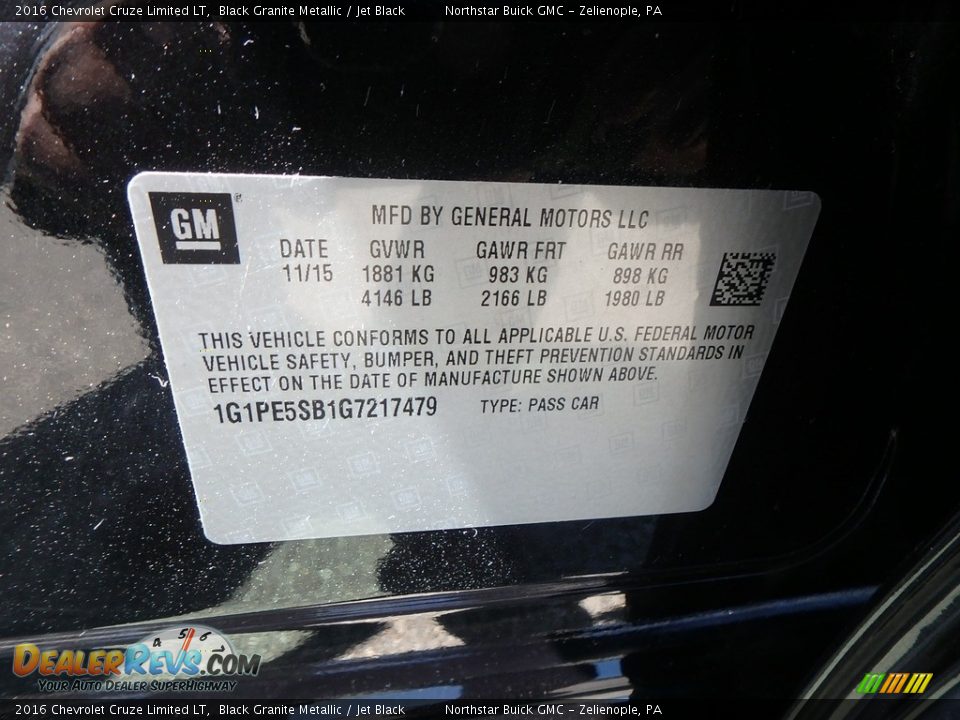 2016 Chevrolet Cruze Limited LT Black Granite Metallic / Jet Black Photo #21